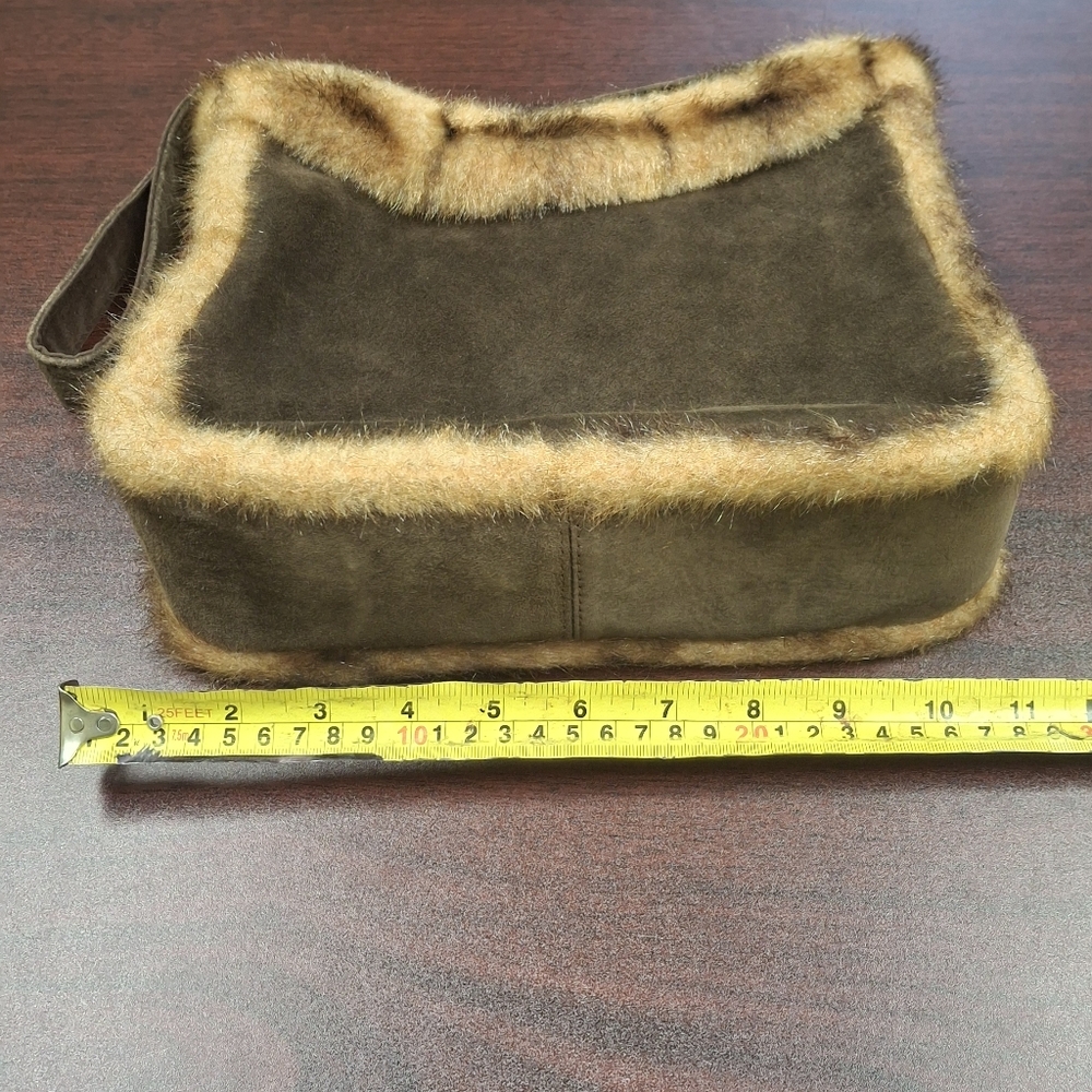 Handbag - Picture 3 of 6